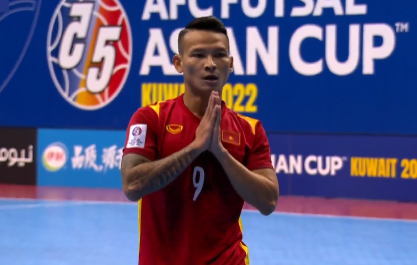 Thái Huy giúp futsal Việt Nam dẫn ngược 2-1