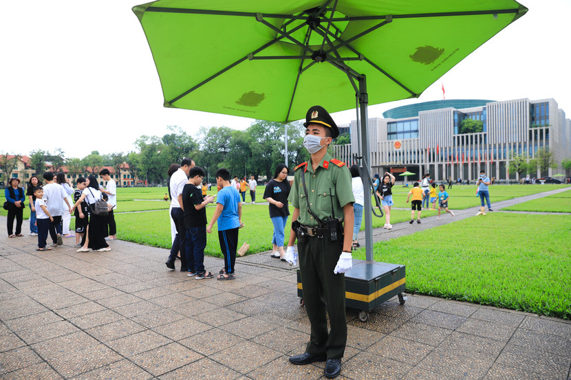 Cán bộ, chiến sỹ Bộ Tư lệnh Cảnh vệ, Bộ Công an giữ nghiêm điều lệnh, vì nhân dân phục vụ