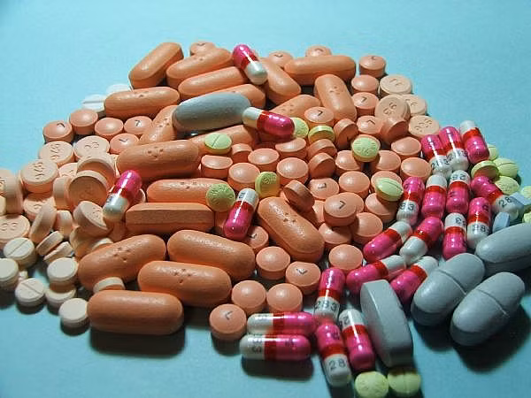 Sử dụng thuốc giảm đau có nguy cơ gây ung thư cao hơn so với những người không sử dụng