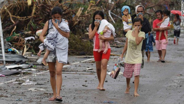Rơi nước mắt trước thảm cảnh trẻ em Philippines sau siêu bão Haiyan ảnh 6