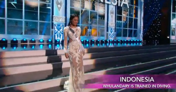 Trương Thị May tự tin diễn bikini tại bán kết Miss Universe 2013 ảnh 14