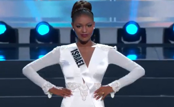 Trương Thị May tự tin diễn bikini tại bán kết Miss Universe 2013 ảnh 13