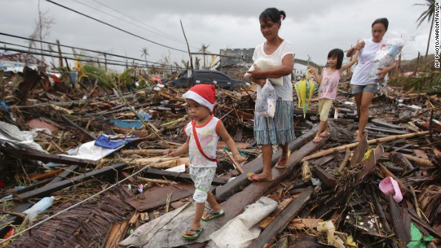 Rơi nước mắt trước thảm cảnh trẻ em Philippines sau siêu bão Haiyan ảnh 8