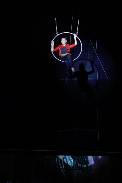 Thanh Hằng đu mình trên dây để dạy thí sinh, Đỗ Mạnh Cường lo lắng ảnh 4