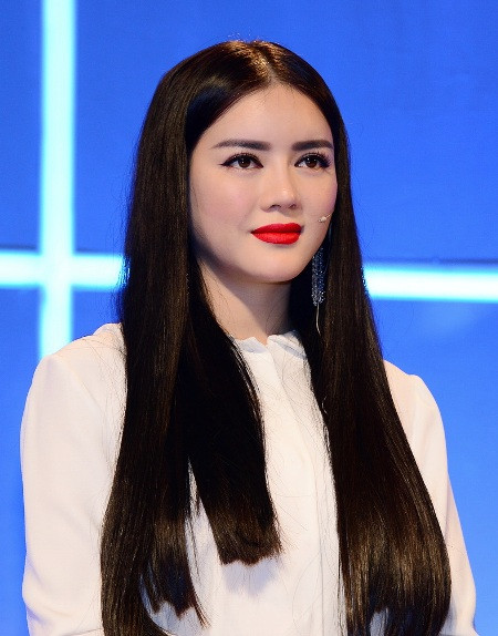 Diện thời trang Unisex, Hoàng Yến, Ngọc Quyên mang về cho thí sinh 400 triệu đồng ảnh 4