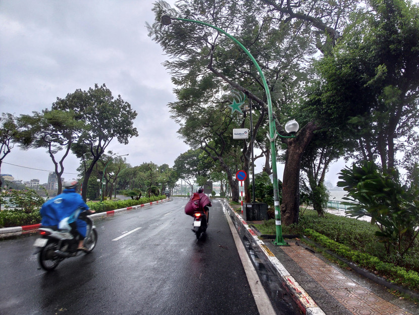 Chủ tịch Hà Nội khuyến cáo người dân không ra khỏi nhà để tránh rủi ro liên quan đến bão số 3