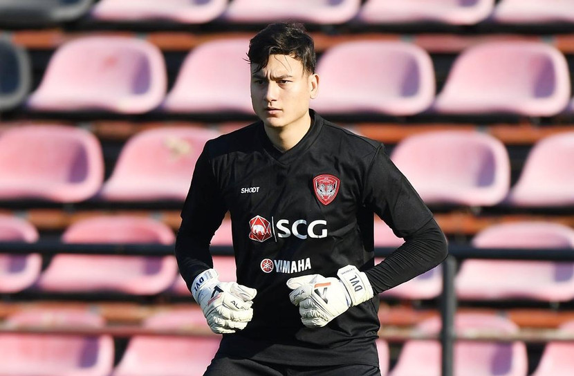 Thủ môn Đặng Văn Lâm tại Muangthong United Thủ môn Đặng Văn Lâm tại Muangthong United
