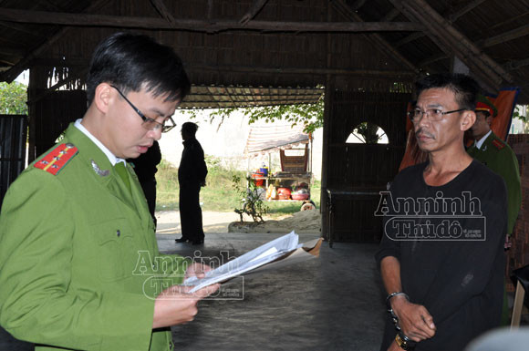 Triệt xóa băng nhóm đòi nợ thuê, sử dụng "hàng nóng" ảnh 1