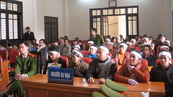 Án chung thân cho kẻ giết cháu chỉ vì xe đất ảnh 2