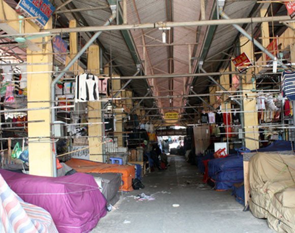 Tiểu thương chợ Ninh Hiệp phản đối xây dựng trung tâm thương mại ảnh 1