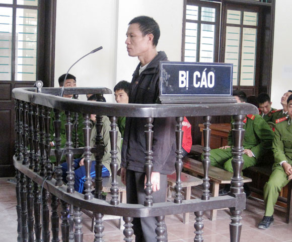 Án chung thân cho kẻ giết cháu chỉ vì xe đất ảnh 1