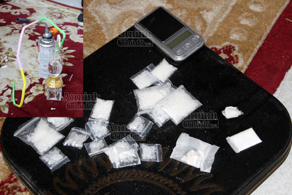 Đối tượng trốn lệnh truy nã bị phát hiện khi đang "phê" ma túy ảnh 3