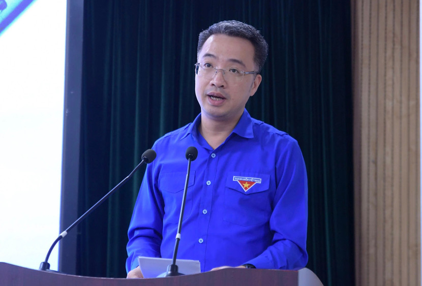 Anh Nguyễn Tường Lâm phát biểu tại họp báo