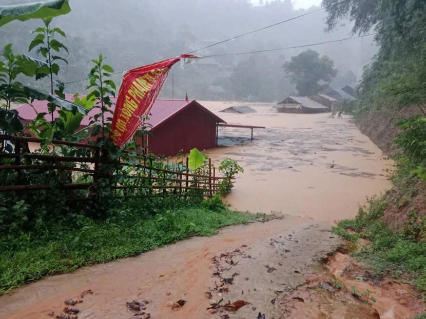 Mưa lũ gây thiệt hại hàng trăm tỷ đồng ở Điện Biên