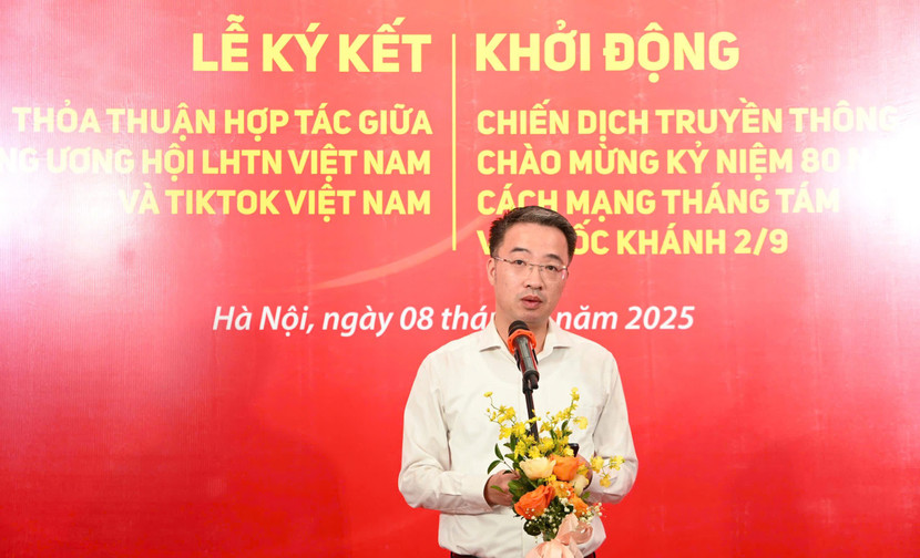 Anh Nguyễn Tường Lâm phát biểu tại chương trình