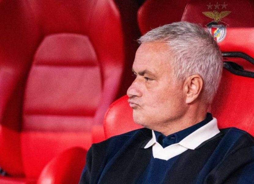 HLV Mourinho bị cáo buộc dàn xếp tỉ số để CLB Fenerbahce bị loại ở Champions League HLV Mourinho bị cáo buộc dàn xếp tỉ số để CLB Fenerbahce bị loại ở Champions League