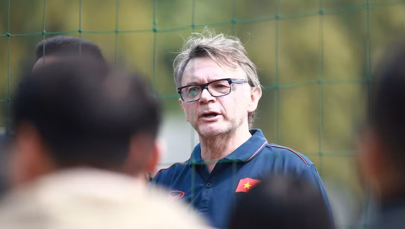HLV Troussier có kỳ nghỉ ngắn ngày ở Pháp trước khi trở lại Việt Nam dự Asian Cup 2023 HLV Troussier có kỳ nghỉ ngắn ngày ở Pháp trước khi trở lại Việt Nam dự Asian Cup 2023