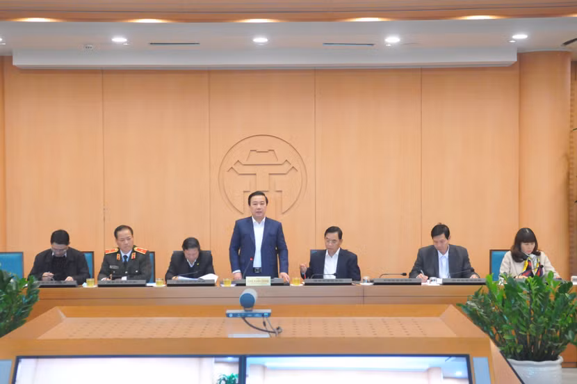 Phó Chủ tịch UBND TP Chử Xuân Dũng, Trưởng BCĐ phòng chống dịch bệnh Covid-19 phát biểu kết luận cuộc họp. Phó Chủ tịch UBND TP Chử Xuân Dũng, Trưởng BCĐ phòng chống dịch bệnh Covid-19 phát biểu kết luận cuộc họp.