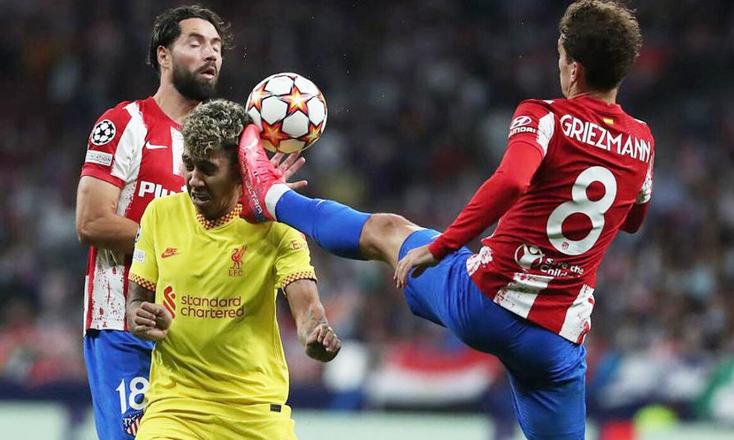 Pha cao chân nguy hiểm của Griezmann Pha cao chân nguy hiểm của Griezmann