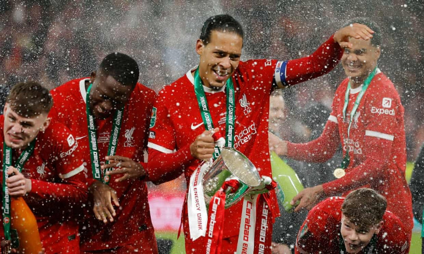 Van Dijk là người hùng của Liverpool trận này Van Dijk là người hùng của Liverpool trận này