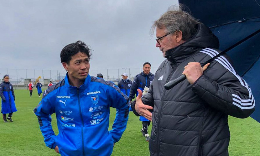 HLV Troussier trực tiếp gặp Công Phượng ở Nhật ngày 25-2 (Ảnh: VFF)