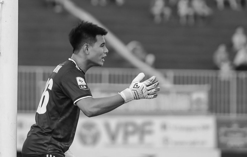 Thủ môn Lê Văn Tấn qua đời ở tuổi 26 Thủ môn Lê Văn Tấn qua đời ở tuổi 26