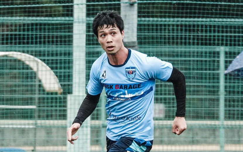 Công Phượng trên sân tập Yokohama FC
