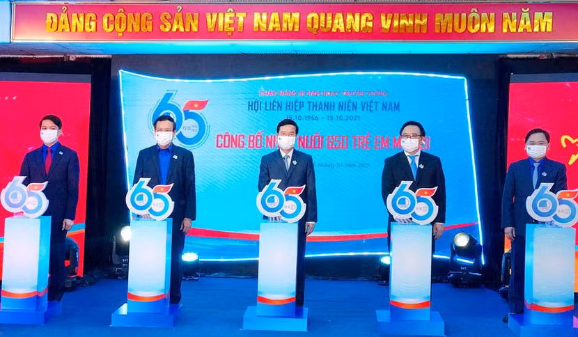 Lễ khởi động chương trình đồng hành cùng 650 trẻ mồ côi do đại dịch Covid-19