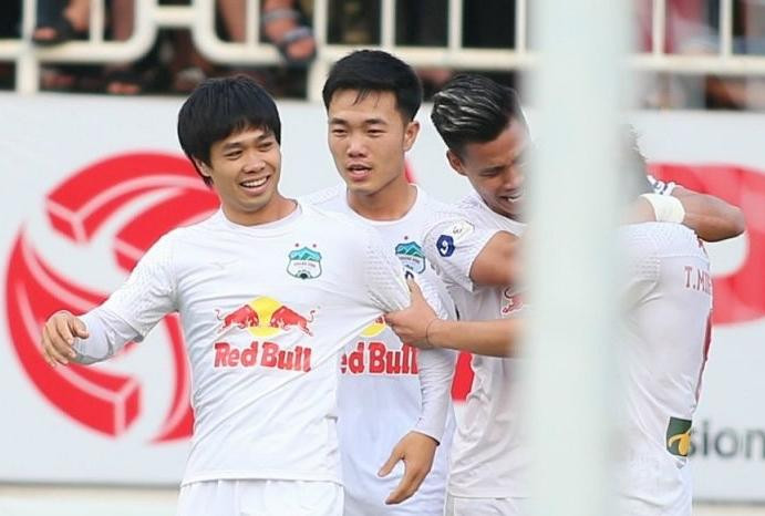 Tháng 4 đi qua với thành công tuyệt đối của HAGL