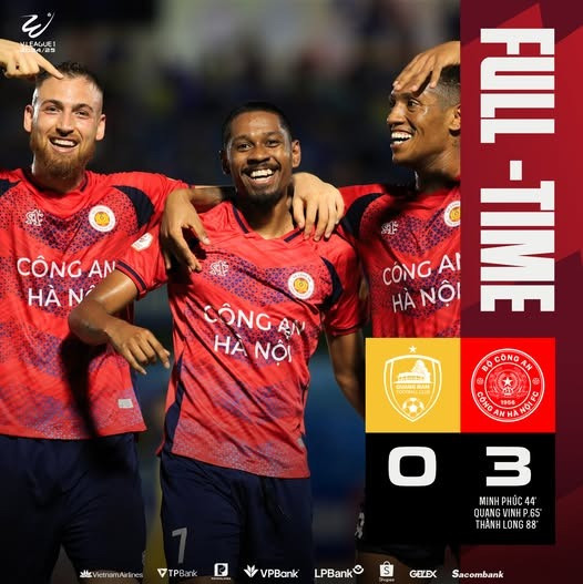 Cao Pendant Quang Vinh (giữa) ghi dấu ấn trong chiến thắng của Công an Hà Nội FC Cao Pendant Quang Vinh (giữa) ghi dấu ấn trong chiến thắng của Công an Hà Nội FC