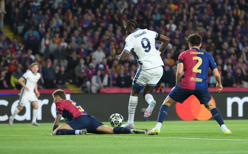 Thuram mở tỉ số khiến tất cả ngỡ ngàng