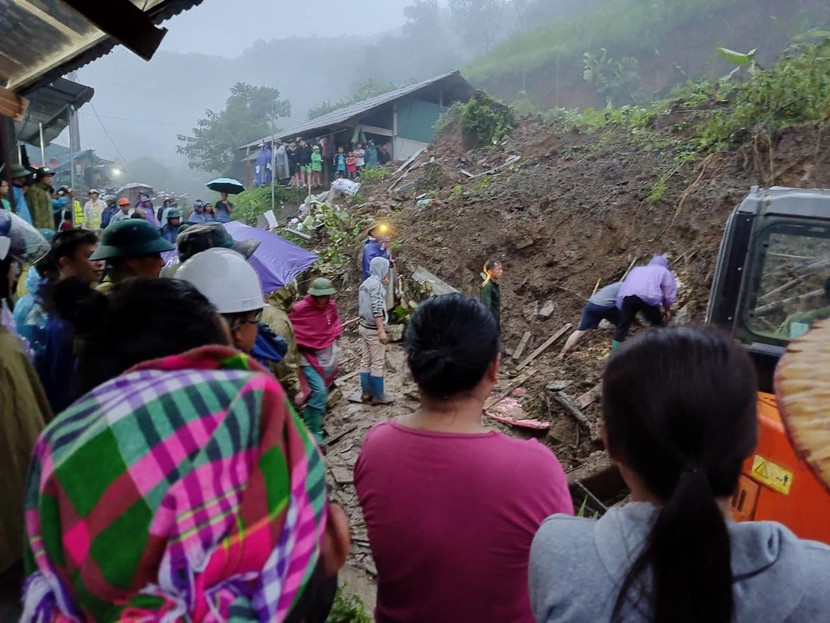 Hiện trường vụ sạt lở Hiện trường vụ sạt lở
