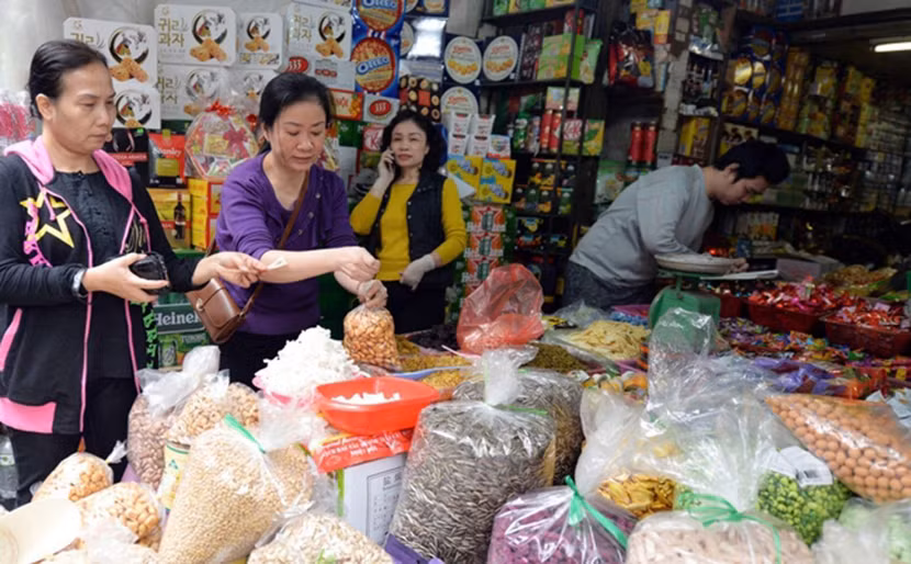 Bộ LĐ-TB&amp;XH đề xuất bổ sung chủ hộ kinh doanh cá thế vào đối tượng tham gia bảo hiểm xã hội bắt buộc