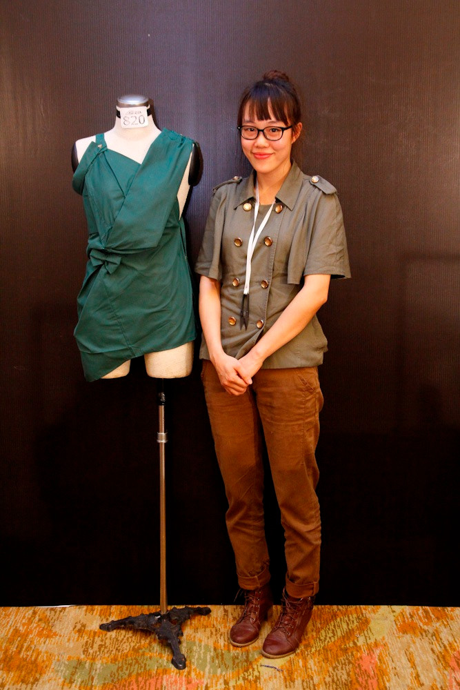 Chiêu "hô biến" áo sơ mi độc đáo của thí sinh Project Runway ảnh 10