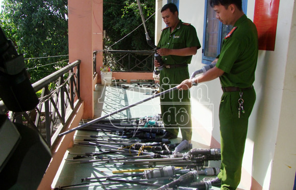 Chết người vì súng bắn đạn hơi cồn! ảnh 1 Chết người vì súng bắn đạn hơi cồn! ảnh 1