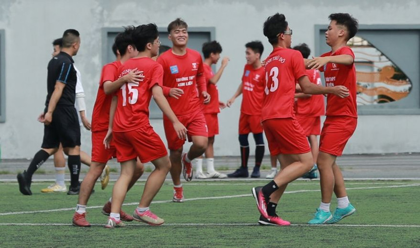 THPT Kim Liên sẽ tranh ngôi đầu bảng J với THPT FPT