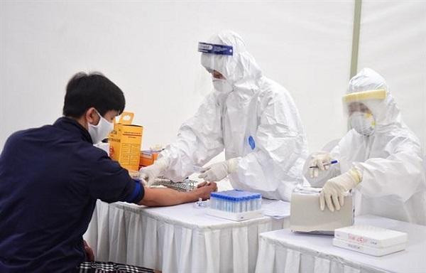 Hiện có 3 trường hợp liên quan đến dịch Covid-19 được xác định là khám, chữa bệnh bảo hiểm y tế đúng tuyến