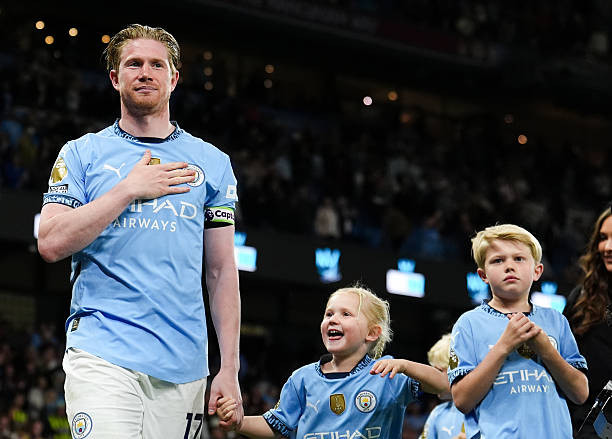 De Bruyne chính thức chia tay Man City sau mùa giải này