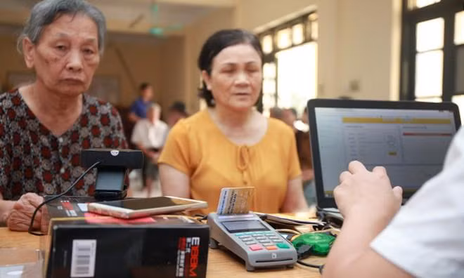 Bảo hiểm xã hội Việt Nam sẽ đẩy mạnh thanh toán điện tử trong năm 2021 Bảo hiểm xã hội Việt Nam sẽ đẩy mạnh thanh toán điện tử trong năm 2021