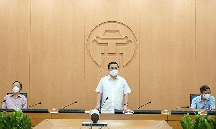 Phó Chủ tịch UBND TP Chử Xuân Dũng kết luận phiên họp