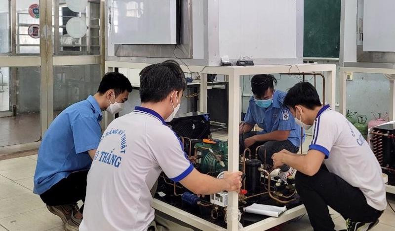 Hà Nội đào tạo nghề miễn phí, tạo cơ hội tìm kiếm việc làm cho một số đối tượng