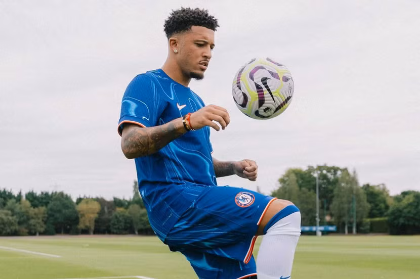 Sancho sang Chelsea với giá rẻ không ngờ