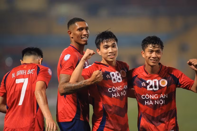 CLB Công an Hà Nội tiếp tục chơi thuyết phục ở đấu trường khu vực