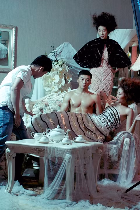 "Chân dài" Next top "lột xác" thành bà hoàng ảnh 2