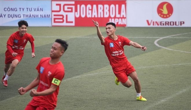 Có tới 100 đội bóng tranh tài ở mùa giải 2023