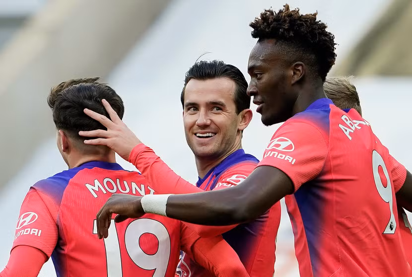 Chelsea có chiến thắng không mất nhiều sức