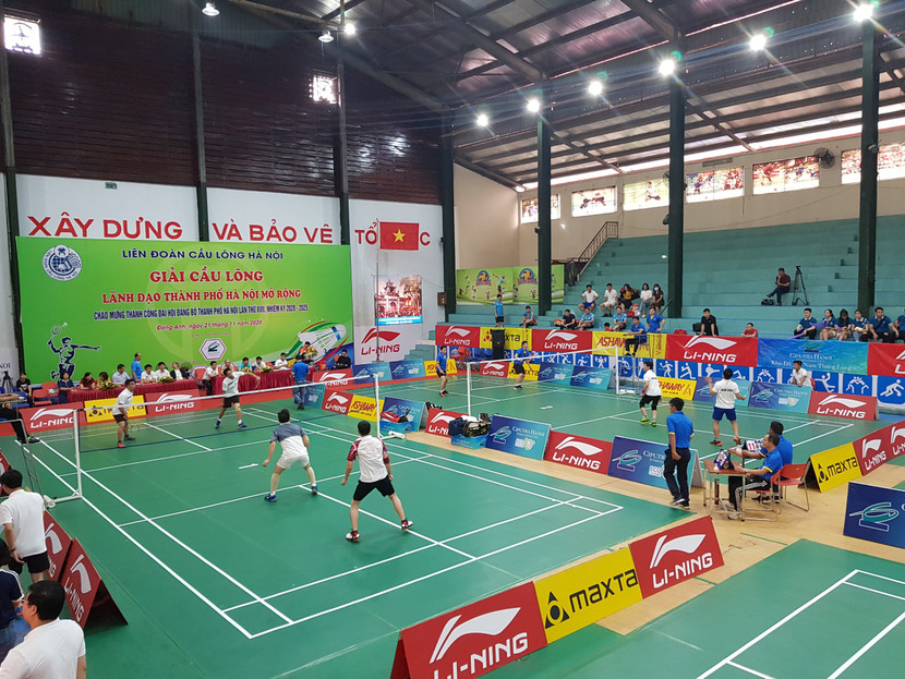 Giải cầu lông lãnh đạo thành phố Hà Nội mở rộng năm 2020 tại Nhà thi đấu huyện Đông Anh