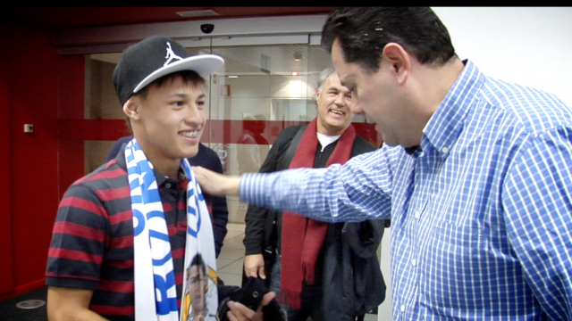 Santos sang Việt Nam: Không còn Neymar, đã có Neilton! ảnh 2