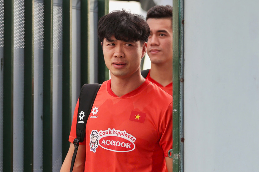 Công Phượng trở lại sân tập ĐT Việt Nam