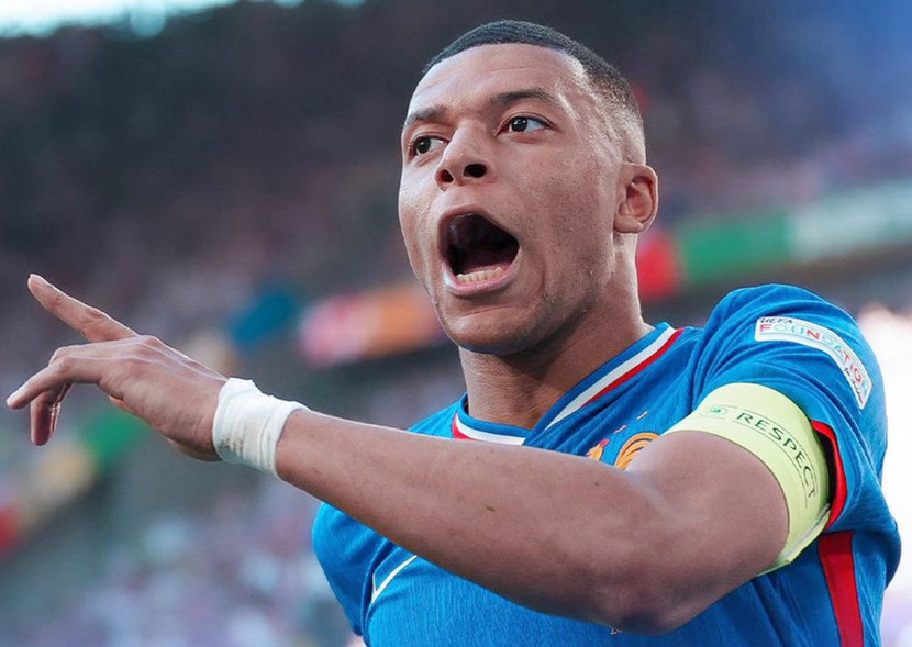 Mbappe ghi 50 bàn cho ĐT Pháp chỉ sau 90 trận Mbappe ghi 50 bàn cho ĐT Pháp chỉ sau 90 trận